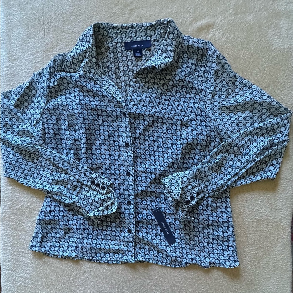 Jones Wear Navy and White Patterned Blouse